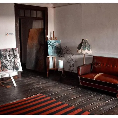 Family Adams House ブラガ