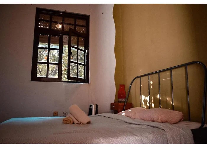 Ostello Family Adams House *