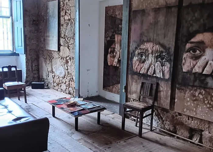 Hostel Family Adams House *