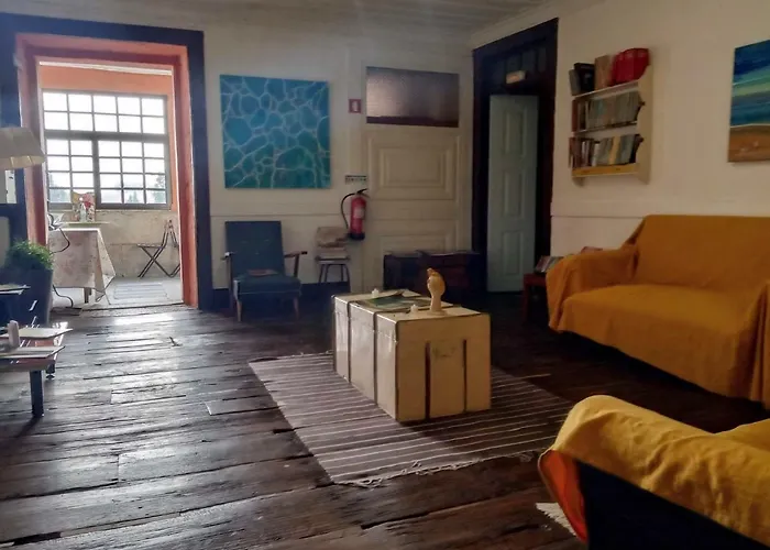 Albergue Family Adams House *