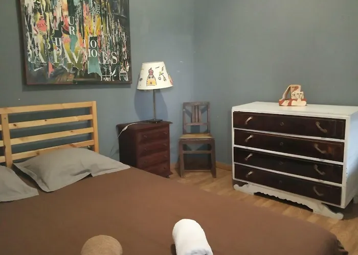 Family Adams House Hostel *