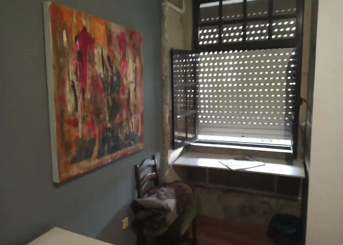 Family Adams House بيت شباب *